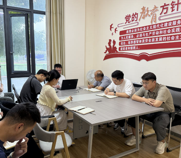陈治良.jpg